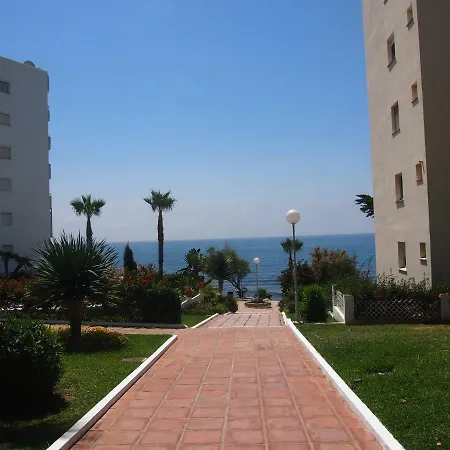 Gem By The Calahonda Apartment