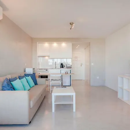 Apartment Gem By The Calahonda Sitio de Calahonda